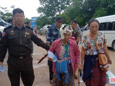 ၦၤဘၣ်ကီဘၣ်ခဲဖိ ၂၀၀ဘျဲၣ် က့ၤလီၤကဒီးဆူ အနီၢ်ကစၢ်အလီၢ်အကျဲ