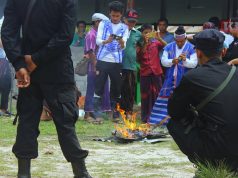 ခီဖျိ ပၢၤကီၢ်ကရူၢ် နီၢ်ဂံၢ်စှၤအဃိ တၢ်ကီတၢ်ခဲအိၣ်လၢ ကဖီၣ်ကသံၣ်မူၤဘှီးအဂ့ၢ် ခ့ၣ်အဲၣ်ယူၣ်စံး၀ဲ