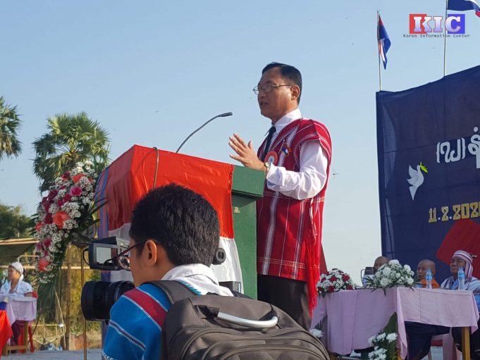 ကသူၣ်ထီၣ် ဒံၣ်မိၣ်ြခ့ၣ်စံၣ် ဖဲၣ်ြဒၢၣ်ကီၢ်စၢဖှိၣ်အဂီၢ် တဘၣ်ထုးတၢ်ကဆၢကတီၢ်ဘၣ်န့ၣ် ခ့ၣ်အဲၣ်ယူၣ်စံး၀ဲ