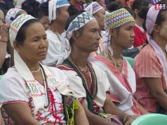 မိၣ်ကီၢ်စဲၣ်အပူၤ ကညီကလုာ်လၢအခိၣ်ဂီၤတအိၣ်ဘၣ် ကအိၣ်၀ဲ ၅၀ႇ ၀၀၀ ဘျဲၣ်