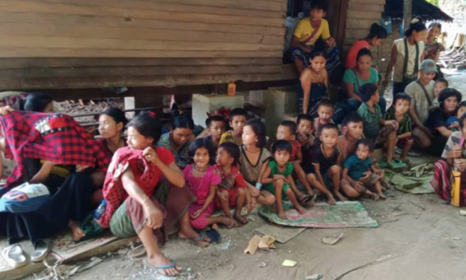 သုးတၢ်ဖ့ၣ်ဆၢအဃိ မုၢ်တြီၢ်လီၢ်က၀ီၤဖိ ၃ႇ၀၀၀ ဘျဲၣ် ဘၣ်ဃ့ၢ်မှံဟးဖျိး