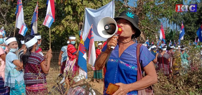 ဘံလ့လီၢ်က၀ီၤဖိတကထိဘျဲၣ် ပာ်ဖျါထီၣ်ကဒီးတၢ်ဘၣ်သးခံဘျီတဘျီ