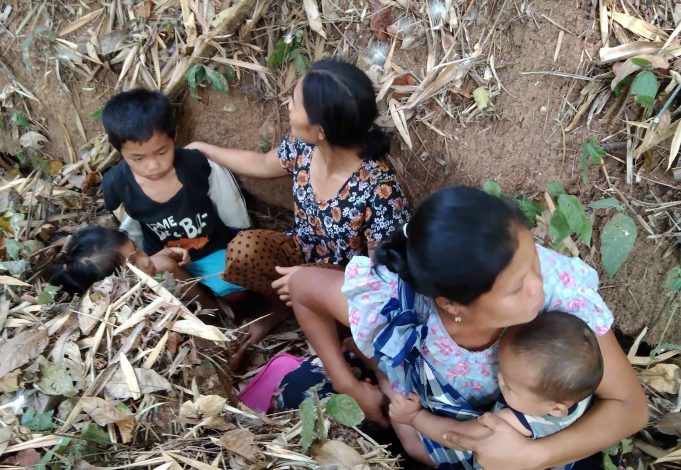 ခီဖျိတၢ်ဒုးကဲထီၣ်အဆၢကတဲာ်ဘၣ်အဃိ ဖၣ်ပူၣ်-ကမၤမိၢ်ကျဲမုၢ်ဖးဒိၣ်အကပၤ လီၢ်က၀ီၤဖိလၢအကထိဘၣ်ဃ့ၢ်မှံဟးဖျိး