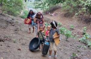 တဘၣ်က့ၤဆှၢၦၤဃ့ၢ်မှံဟးဖျိးတဖၣ်ဘၣ်ဒီးကဟ့ၣ်တၢ်ဒီတဒၢအဂီၢ် ကညီတၢ်ကရၢကရိဃ့ထီၣ်၀ဲ