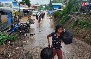 ခီဖျိသူမှဲကျိဒိၣ်ထီၣ်အဃိ မၠၣ်၀တံၣ်၀့ၢ်ပူၤဟံၣ် ၅၀၀ ဘျဲၣ် ဘၣ်သုးလီၢ်သုးကျဲ