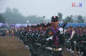 လ့က့ၣ်ကီာ်တၢ်ဂ့ၢ်ကဲထီၣ်သးအဖီခိၣ် (KNU/KNLA-PC)ဒီး(DKBA)တတူၢ်လိာ်၀ဲဘၣ်အဂ့ၢ်စံး၀ဲ