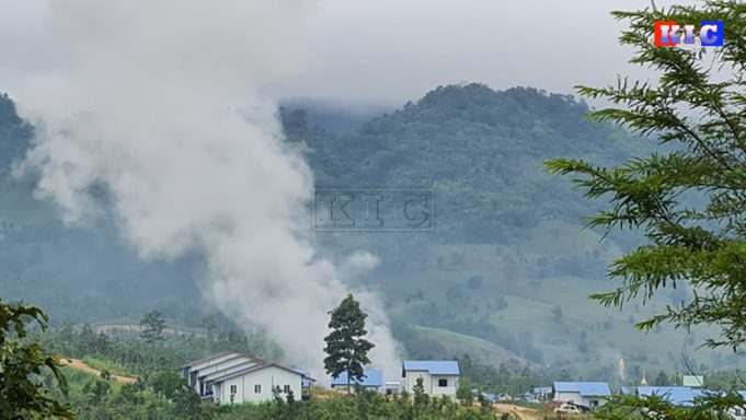 ပိာ်မုၣ်ၦၤဃ့ၢ်မှံဟးဖျိးဖိလၢအက့ၤကဒါဆူအဟံၣ်တဂၤသံခီဖျိဘၣ်ဒီးပယီၤသုးကျိဖးဒိၣ်