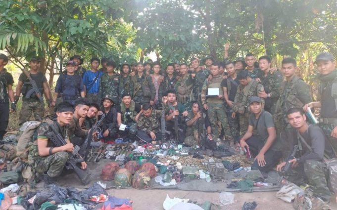 ဘျၢၣ်ဒိၣ်-သ့ၣ်ဘီဘိတၢ်ဒုးအပူၤ ပယီၤသုးသံ(၆၁)ဂၤႇဘၣ်ဒိ(၁၅)ဂၤ