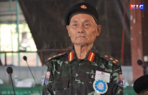 တဟ့ၣ်အခွဲးလၢပယီၤသုးကဟဲတ့ထံကီၢ်ခိၣ်ဂီၤ(မၣ်ပိၤတ့ၤ)လၢၤဘၣ်အဂ့ၢ် KNU(သုးက့ ၆)သုးက့ခိၣ်ဒုးသ့ၣ်ညါ၀ဲ
