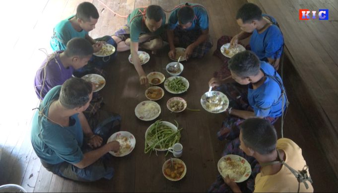 ပယီၤသုးလၢတၢ်ဖီၣ်န့ၢ်၀ဲ(၈)ဂၤအံၤတၢ်ပၢၤဃာ်အ၀ဲသ့ၣ်ဒ်သုးတၢ်သိၣ်တၢ်သီအိၣ်အသိးအဂ့ၢ်(KNU)စံး၀ဲ