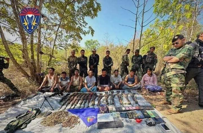 မၠၣ်၀တံၣ်အ့ရှါကျဲတၢ်ဒုးအပူၤ ပယီၤသုးသံအဂၤ(၃၀)ဃၣ်ဃၣ်ဒီး တၢ်ဖီၣ်ချုးန့ၢ် ၈ ဂၤ