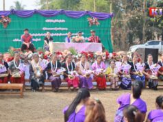 ဒ်သိးၦၤပိ၁်မုၣ်ပိ၁်မၢၤလၢအိၣ်သ၀ီပူၤတဖၣ်ကသ့ၣ်ညါထီၣ်ပိ၁်မုၣ်တၢ်ခွဲးတၢ်ယ၁်အဂီၢ်တၢ်မၤန့ၢ်၀ဲဟီၣ်ခိၣ်ဒီဘ့ၣ်ပိ၁်မုၣ်မုၢ်နံၤ