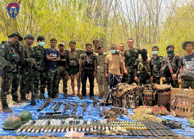မဲၢ်ကနဲတၢ်ဒုးအပူၤပယီၤသုးသံ(၂၄)ဂၤဒီးမၤန့ၢ်ဃု၁်ကျိချံၦ၁်သၣ်တဖၣ်အဂ့ၢ်(Cobra)သုးကျိၤထုးထီၣ်ပ၁်ဖျါ