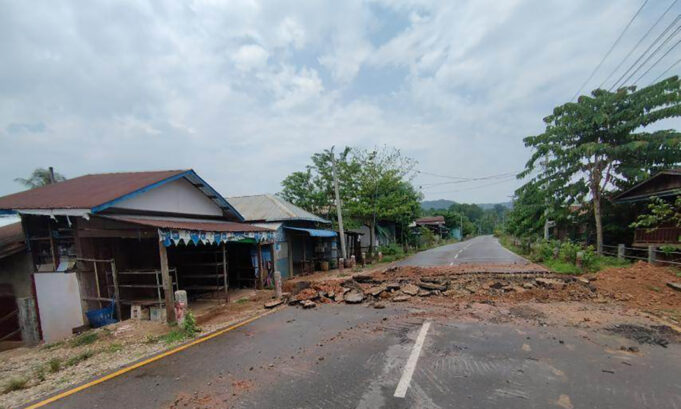 ခီဖျိတၢ်မၤဟးဂီၤကွံ၁်ကီးတရံး၀့ၢ်နု၁်လီၤကျဲသ့ၣ်တဖၣ်အဃိတၢ်ကီတၢ်ခဲအိၣ်ထီၣ်လၢတၢ်ဟးထီၣ်က့ၤလီၤ
