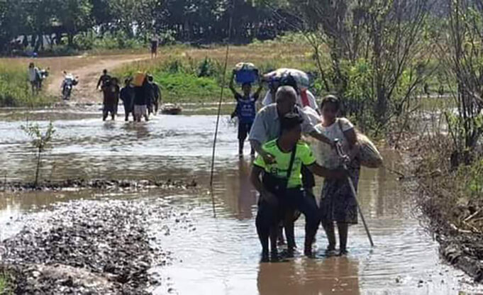 (သုးက့ ၆)ဟီၣ်က၀ီၤပူၤ ခီဖျိကမျၢၢ်ၦၤဃ့ၢ်မှံဟးဖျိးအနီၣ်ဂံၢ်အါထီၣ်အဃိလိၣ်ဘၣ်ဒံး၀ဲတၢ်မၤစၢၤ