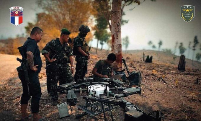 လၢခ့ၣ်အဲၣ်ယူၣ်(သုးက့ ၆)ဟီၣ်က၀ီၤပူၤ တၢ်ဒုးဆဲးဆူၣ်ထီၣ်လၢခံခီခံကပၤအဘၢၣ်စၢၤ