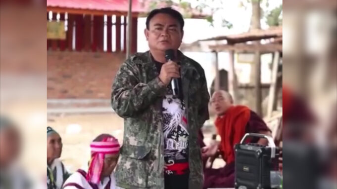 မ့ၢ်ထုးဖးကွံာ်သးဒီးပယီၤသုးဘၣ်ဆၣ်ကဟးဆှဲး၀ဲတၢ်ဒုးတၢ်ယာ်အဂ့ၢ်သုးခိၣ်ခၠံၣ်သူၣ်စံး၀ဲ