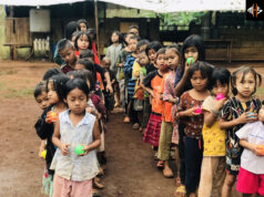 (Myanmar Health Support-MHS)ကရူၢ်လဲၤဟ့ၣ်ခီနီၤ၀ဲလီၢ်အိၣ်ကမှံကၠိဖိတဖၣ်လၢဂံၢ်ခီၣ်ထံးတၢ်အိၣ်ဆူၣ်အိၣ်ချ့