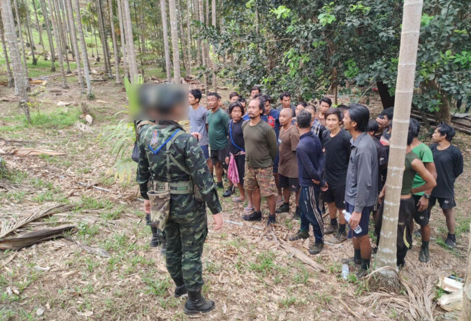 ယ့ၤတယီၣ်ပယီၤသုးကလၢၤသုးဖိ(၂၀)ဘျဲၣ်ဃ့ၢ်နုာ်ဆူကၠီၣ်တဲၣ်ဃုာ်ဒီးတၢ်စုက၀ဲၤ
