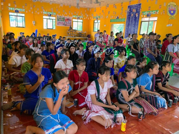 ဒူယီၢ်ကီၢ်ဆၣ်ပူၤ ဖိသၣ်တဖၣ်ကသ့ၣ်ညါပာ်လုၢ်ပာ်ၦ့ၤတၢ်ကူၣ်ဘၣ်ကူၣ်သ့အဂီၢ်တၢ်အိးထီၣ်န့ၢ်၀ဲတၢ်ကိၢ်ခါတၢ်မၤလိတခါ