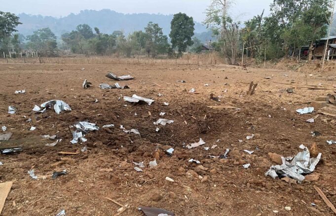 သုးကီၣ်ကးကဘီယူၤတ့ၢ်လီၤမ့ၣ်ပိၢ်လၢကရ့ၣ်နံၣ်သ၀ီခံဖျၢၣ်အပူၤႇဘၣ်သံ၀ဲလီၢ်က၀ီၤကမျၢၢ်(၃)ဂၤဘၣ်ဒိ(၅)ဂၤ
