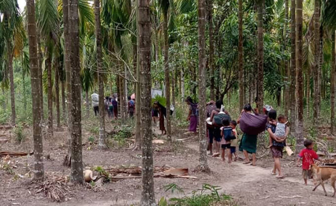 မနိၣ်ရိၢ်ဟီၣ်က၀ီၤကမျၢၢ်ဘၣ်ဃ့ၢ်တၢ်ဒုးသ့ၣ်တဖၣ်လိၣ်ဘၣ်၀ဲတၢ်ဆီၣ်ထွဲမၤစၢၤအဂ့ၢ်မနိၣ်ရိၢ်ဟီၣ်က၀ီၤမူဒါခိၣ်စံး၀ဲ