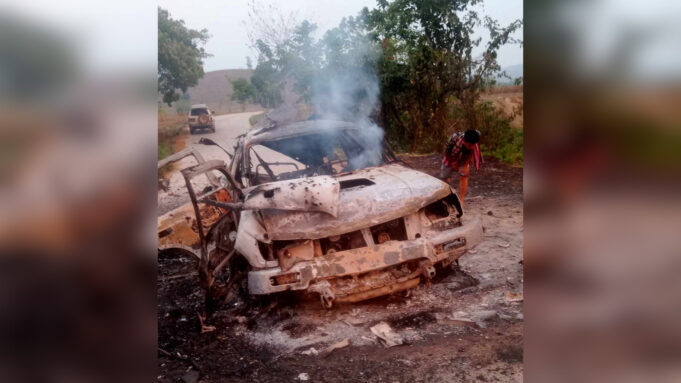 (KNLA)သုးပာ်ဖှိၣ်ခိးခးပယီၤသုးလၢကူကၤထီၣ်(DKBA)ကူကၤလၢကဟဲထီၣ်ဆူသ့ၣ်ဘီဘိသုးကလၢၤ