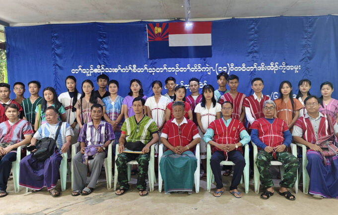 ဒ်သိးကသ့တီခိၣ်ရိၣ်မဲတၢ်ဒီးမၤစၢၤက့ၤတၢ်လၢၦၤတ၀ၢပူၤအဂီၢ်တၢ်ဒုးအိၣ်ထီၣ်န့ၢ်၀ဲတၢ်သူၣ်ထီၣ်သးစၢ်ကံၢ်စီတၢ်သ့တၢ်ဘၣ်တၢ်မၤလိ