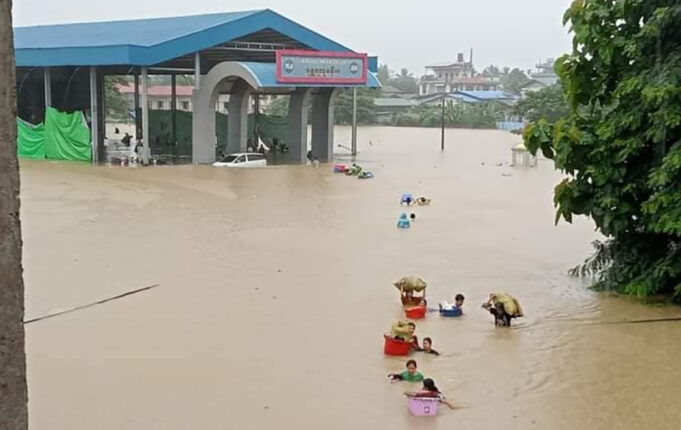ခီဖျိထံကျိဒိၣ်ထီၣ်အဃိ(မၠံးကၠံနါ)လီၢ်က၀ီၤဖိသ့ၣ်တဖၣ်ဘၣ်သုးလီၢ်သုးကျဲဆူတၢ်ပူၤဖျဲးအလီၢ်