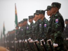 (KNLA)အိၣ်ဒီးမူဒါနီၢ်နီၢ်လၢကဒီသဒၢကမျၢၢ်ထံဖိကီၢ်ဖိလၢသုးမီၤစိရိၤသနူအတၢ်ဆီၣ်တံၢ်မၤနၢၤအဂ့ၢ် KNU စံး၀ဲ