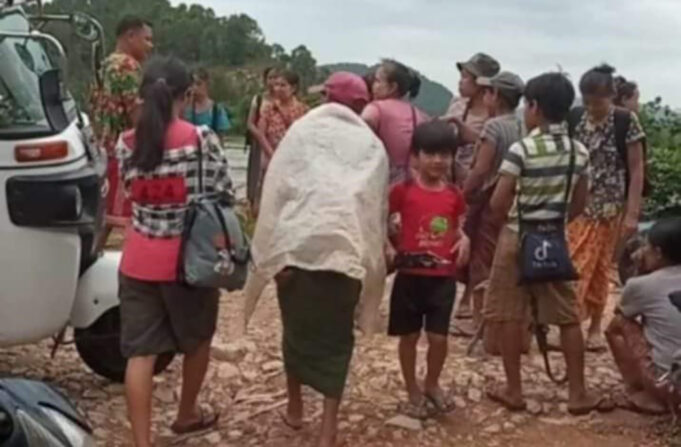 (၃)သီအတီၢ်ပူၤတၢ်ဒုးကဲထီၣ်အဃိပှၤသဝီဖိ(၅၀၀)ဘျဲၣ်ဘၣ်ဃ့ၢ်ပဒ့ၣ်အသးဆူတၢ်လီၢ်အဂၤ