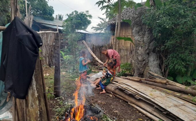 ကညီဘၣ်ကီဘၣ်ခဲနိၣ်ဖိဒဲကဝီၤအပူၤ,တၢ်ကမၤဝဲတၢ်သမံသမိးမၤလီၤတံၢ်ပှၤအသီတဖၣ်စရီ
