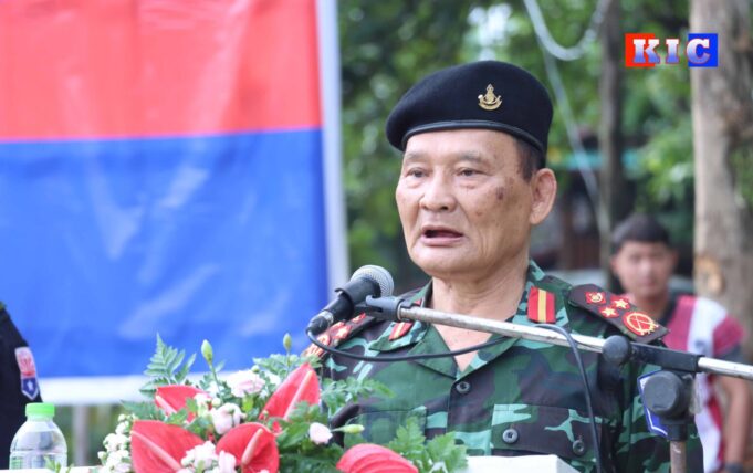 မ့အီၣ်လဲၣ်တၢ်မၤအိၣ်န့ၣ်ကမၤဝဲဒီးပတၢ်မၤအိၣ်န့ၣ်ပကမၤအီၤအဂ့ၢ်(KNLA)သုးရိၣ်မဲခိၣ်ကျၢၢ်စံးဝဲ