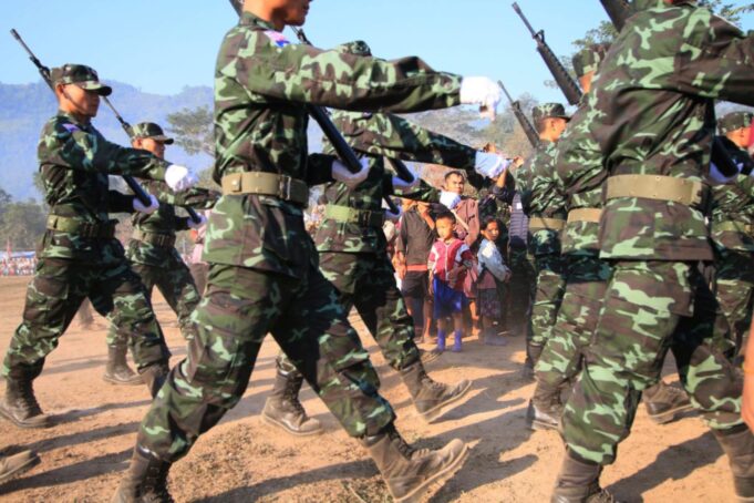 မုၢ်တြီၢ်ကီၢ်ရ့ၣ်လါတဝၥ်အတီၢ်ပူၤတၢ်ဒုးကဲထီၣ်(၄၇)ဘျီ,ပယီၤသုးသံ(၁၁)ဂၤ