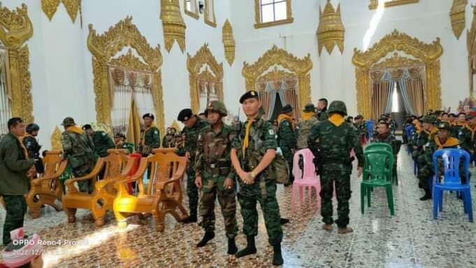 KNLA သုးရ့ၣ်(၁)လဲၤခးကဒီး(DKBA)ဘိၤဘံၣ်တၢ်လီၢ် ဘၣ်ဒိ ၄ ဂၤအကျါပၣ်ဃုၥ်သုးခိၣ်တဂၤ