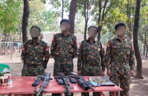 ပယီၤသုး(၄)ဂၤဟဲဟ့ၣ်လီၤသးလၢ(KNLA)သုးရ့ၣ်(၉)အစုပူၤဟဲစိၥ်ဃုၥ်ဒီးတၢ်စုကဝဲၤ