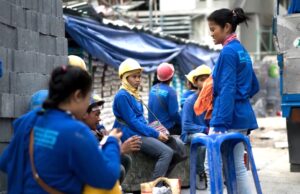 ကီၣ်ကၠီၣ်တဲပၥ်ဂၢၢ်ပၥ်ကျၢၤလၢ ကဟ့ၣ်ပိၥ်မုၣ်ပှၤမၤတၢ်ဖိတဖၣ်အိၣ်ဘှံးဒီးဟ့ၣ်အဘူးအလဲဖဲလုၢ်လၢ်ဟဲဆၢကတီၢ်