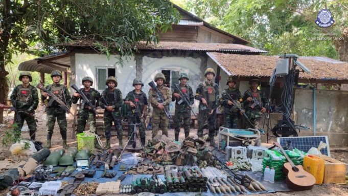 မူကီၢ်ဆၣ်(KNLA)ထီၣ်မၤန့ၢ်ပယီၤသုးတၢ်လီၢ်ဒီးပယီၤသုးသံအကျါပၣ်ဃုၥ်သုးရ့ၣ်ခိၣ်(၂)တဂၤ