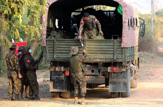 လၢကဆီတလဲသုးအဂီၢ်ပယီၤသုးဂံၢ်ဘါ(၈၀)ဃၣ်ဃၣ်ဟဲတုၤလၢလ့က့ၣ်သုးကလၢၤ