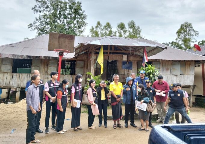 မဲၢ်ဆီးခီကီၢ်ကၠိတဖျၢၣ်အပူၤ,ကၠိသရၣ်တဂၤဘၣ်တၢ်လိၥ်ကွီၢ်အီၤခီဖျိမၤထီဒါဝဲမုၣ်ခွါသွံၣ်ထံးလၢကၠိဖိအဖီခိၣ်
