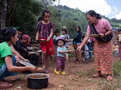 ကရ့ၣ်နံၣ်ကီၢ်စဲၣ် ၈ လါအတီၢ်ပူၤ ကဘီယူၤဒီးကျိဖးဒိၣ်အဃိ ကမျၢၢ်သံ ၁၀၆ ဂၤ