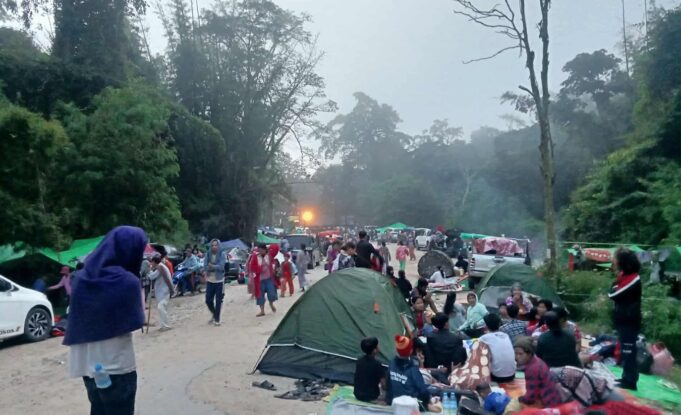 (သုးက့-၄)မိဒီၢ်ဝ့ၢ်ဟီၣ်ကဝီၤအပူၤတၢ်ဒုးဆူၣ်အဃိကမျၢၢ်လီၢ်ကဝီၤဖိဃ့ၢ်ထီၣ်ဆူကီၢ်ကၠီၣ်တဲၣ်ကီၢ်ဆၢ