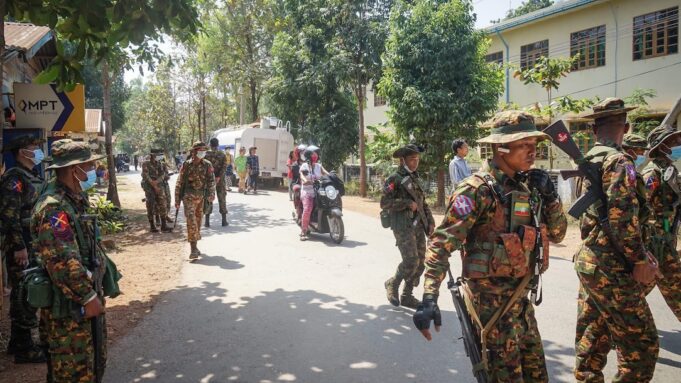 ကီးတရံး ကီၣ်ဖၤကမျၢၢ်လၢအဃ့ၢ်တၢ်ဒုးက့ၤဆူသဝီ ၈ ဂၤ ပယီၤသုးဖီၣ်အီၤဒီးမၤတၢ်ဆဲးကျိးတန့ၢ်