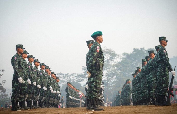 (သုးက့ ၅)ဟီၣ်ကဝီၤ ၁၅ သီအတီၢ်ပူၤ တၢ်ဒုးကဲထီၣ်(၃၆)ဘျီ, ပယီၤသုးသံဘၣ်ဒိဘၣ်ထံး(၁၇)ဂၤ