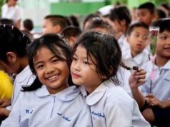 ခီကီၢ်ကူၣ်သ့ကရၢတူၢ်လိၥ်မုၥ်ဝဲ ကၠီၣ်တဲၣ်ကတူၢ်လိၥ်ခီကီၢ်ဖိသၣ်လၢကထီၣ်ဘၣ်ကၠိ