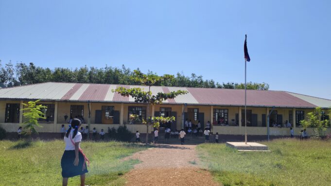(သုးက့ ၁)ဒီး(သုးက့ ၅)ဟီၣ်ကဝီၤပူၤဒုးယၤတၢ်ဖ့ၣ်ဆၢအဃိ ကၠိတနီၤတၢ်အိးထီၣ်ဝဲတဘူၣ်ဒံးဘၣ်