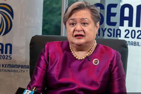 ကီၢ်ပယီၤဂ့ၢ်ဝီအဂီၢ် ထံၣ်လိၥ်အိၣ်သကိးဝဲဒီး ဖီၣ်စုကဝဲၤကရူၢ်ဝံၤလံအဂ့ၢ် (Philippines) ထံဂုၤကီၢ်ဂၤကိတိၥ် စံးဝဲ